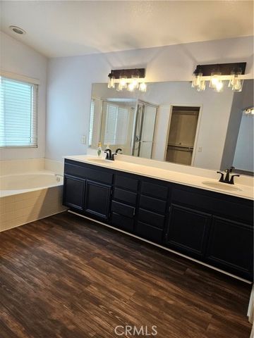 23398 Mount Ashland, Murrieta, CA 92562