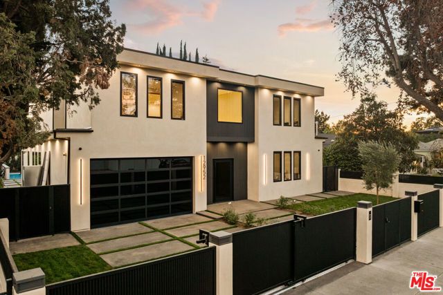12952 Huston Street, Sherman Oaks, CA 91423
