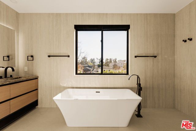 12952 Huston Street, Sherman Oaks, CA 91423