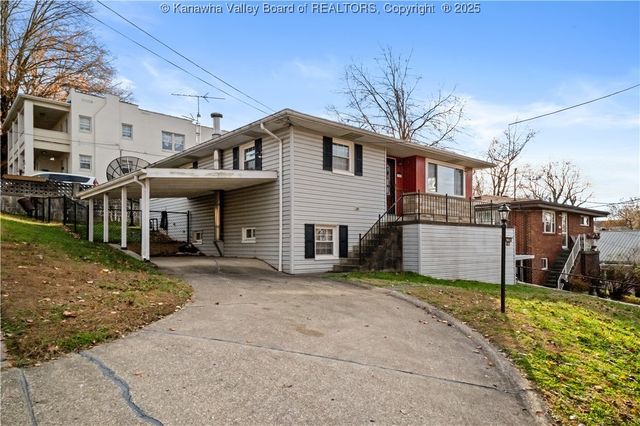 308 Elm Street, South Charleston, WV 25303