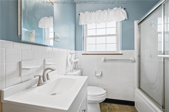 308 Elm Street, South Charleston, WV 25303