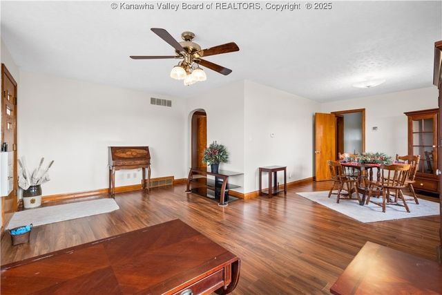 308 Elm Street, South Charleston, WV 25303