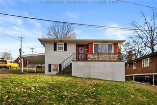 308 Elm Street, South Charleston, WV 25303