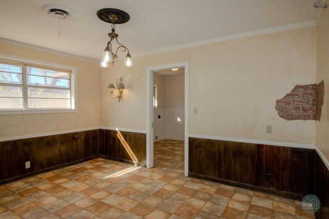 1728 WANDA DRIVE, Vernon, TX 76384