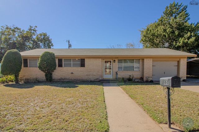 1728 WANDA DRIVE, Vernon, TX 76384