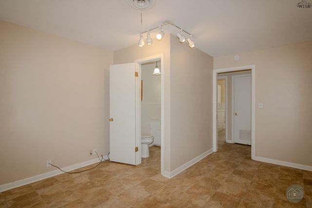 1728 WANDA DRIVE, Vernon, TX 76384