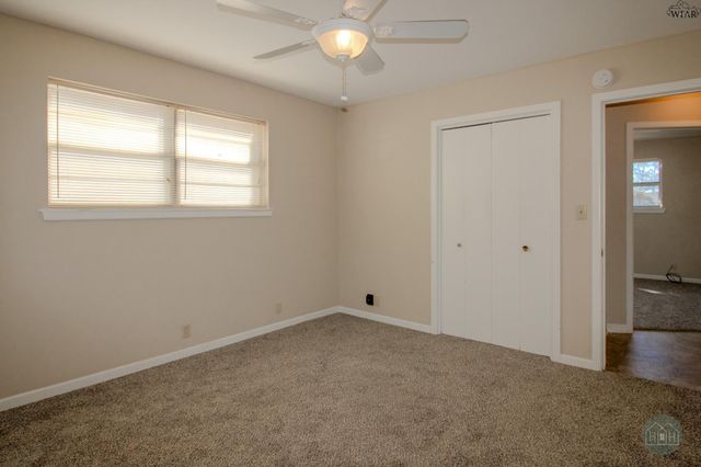 1728 WANDA DRIVE, Vernon, TX 76384