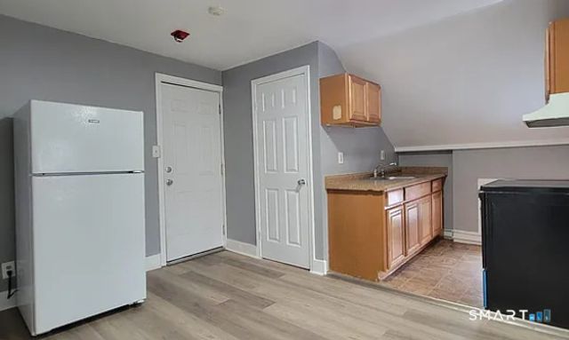 65 Twiss Street 2F, Meriden, CT 06450