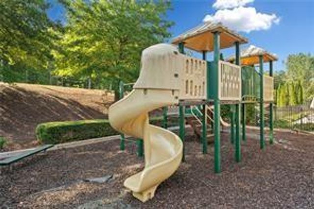 303 Eagle Rock Drive, Acworth, GA 30101