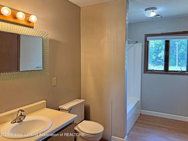 2920 Pleasant Grove Road, 1, Lansing, MI 48910