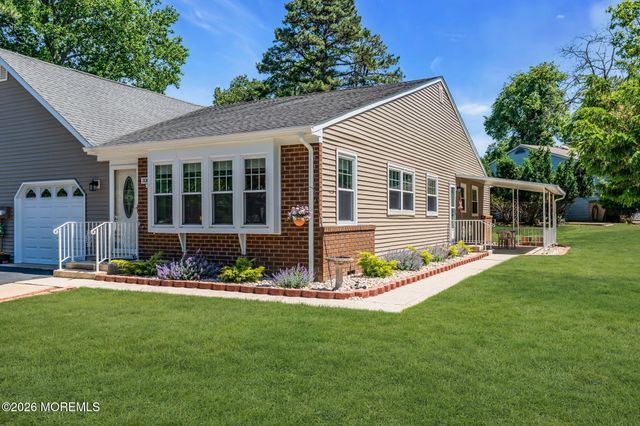 20B Sunset Road 53, Whiting, NJ 08759