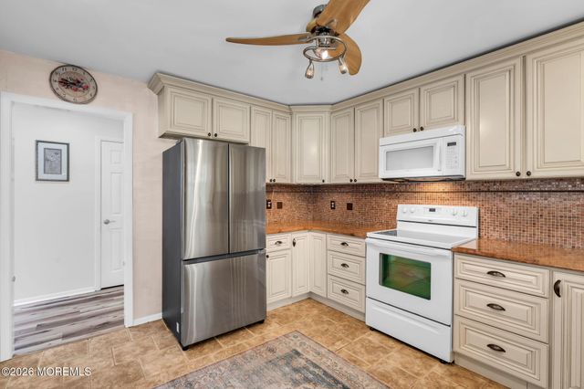 20B Sunset Road 53, Whiting, NJ 08759