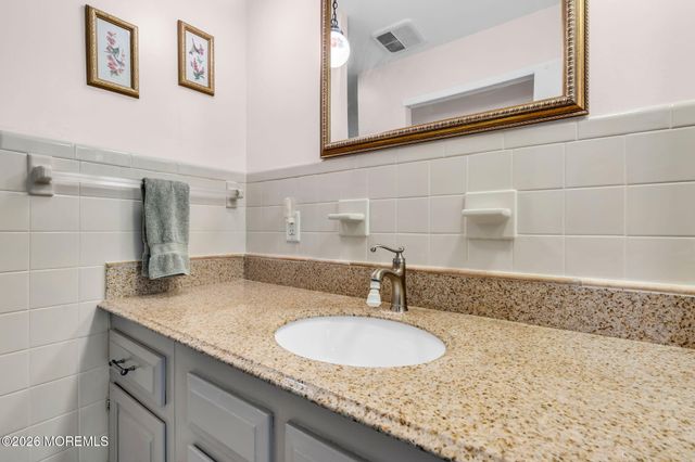 20B Sunset Road 53, Whiting, NJ 08759