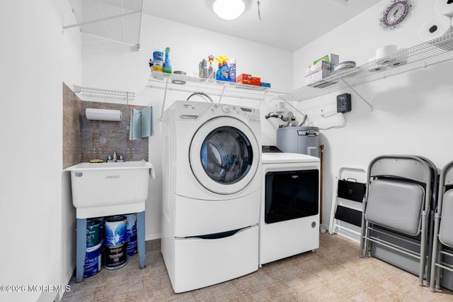 20B Sunset Road 53, Whiting, NJ 08759