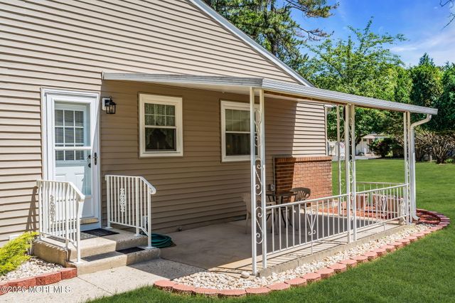 20B Sunset Road 53, Whiting, NJ 08759