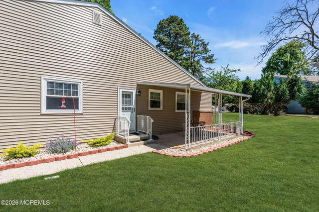 20B Sunset Road 53, Whiting, NJ 08759