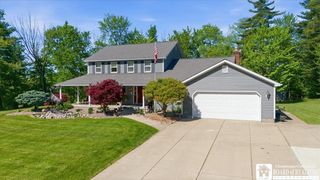 5343 Oakridge Drive, Hamburg, NY 14075