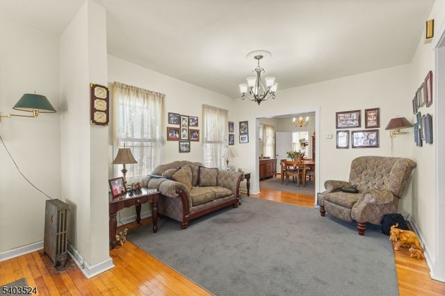 146 E 10Th Ave 2, Roselle Boro, NJ 07203