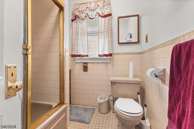 146 E 10Th Ave 2, Roselle Boro, NJ 07203