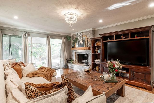 9405 Silver Lake Drive, Oklahoma City, OK 73162