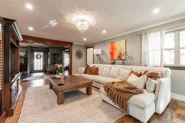 9405 Silver Lake Drive, Oklahoma City, OK 73162