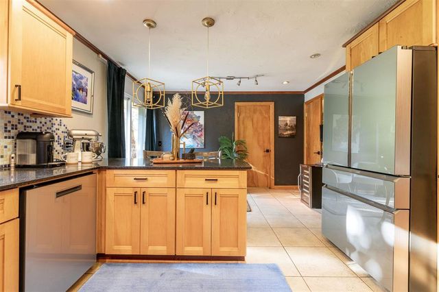 9405 Silver Lake Drive, Oklahoma City, OK 73162