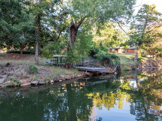 9405 Silver Lake Drive, Oklahoma City, OK 73162