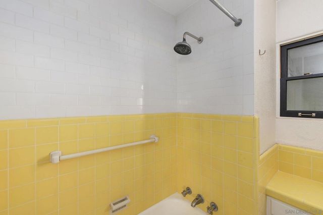 4405 New Hampshire St., San Diego, CA 92116