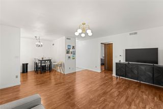 1900 50th Street 9, Des Moines, IA 50310