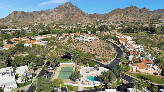 2939 E Rose Lane, Phoenix, AZ 85016