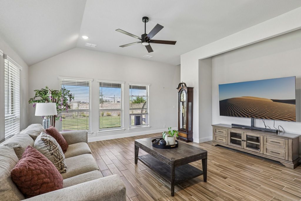 2123 Pennywell Drive, Mansfield, TX 76084 — photo 5