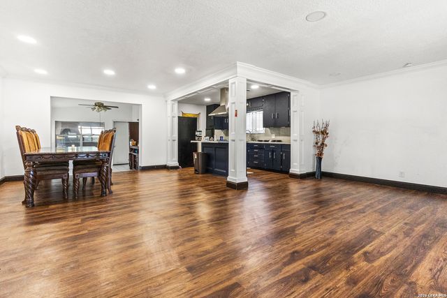 302 Redcliff, San Antonio, TX 78216