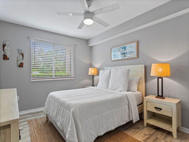 1650 N 42nd Circle 109, Vero Beach, FL 32967