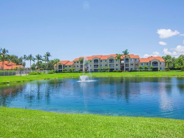 1650 N 42nd Circle 109, Vero Beach, FL 32967