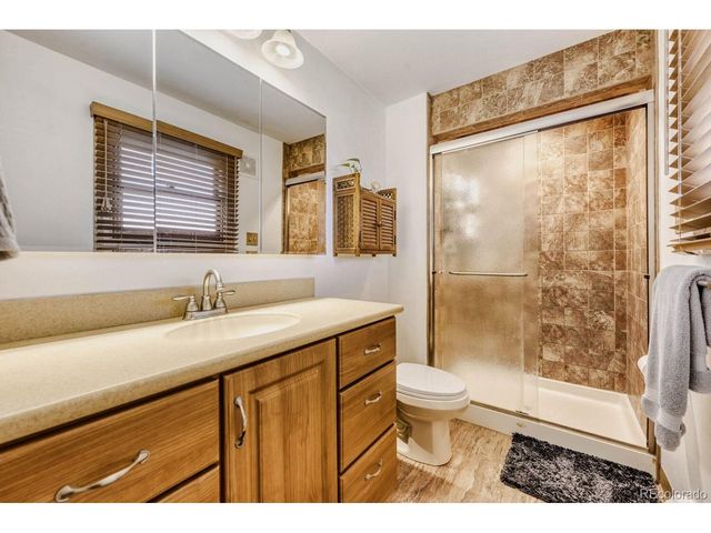 11290 W 77th Dr, Arvada, CO 80005