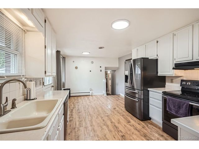 11290 W 77th Dr, Arvada, CO 80005