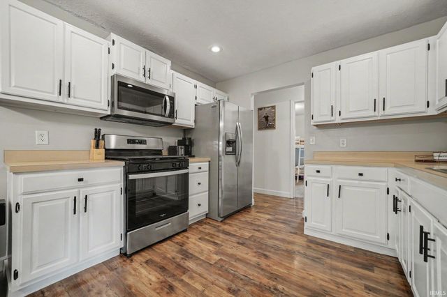 59411 Peppermint Drive, Elkhart, IN 46517