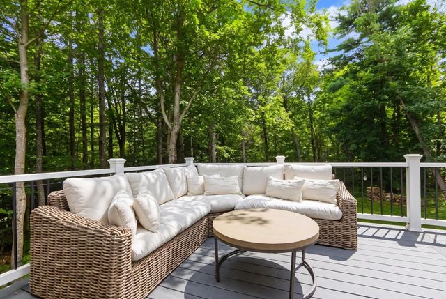 325 Belknap Mountain Road, Gilford, NH 03249
