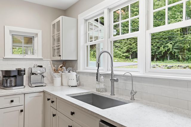 325 Belknap Mountain Road, Gilford, NH 03249