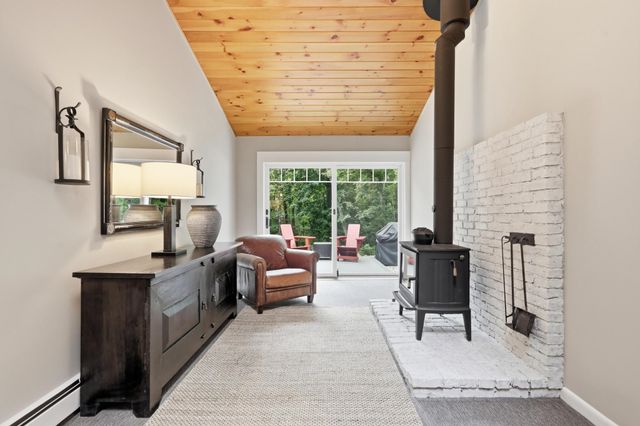 325 Belknap Mountain Road, Gilford, NH 03249