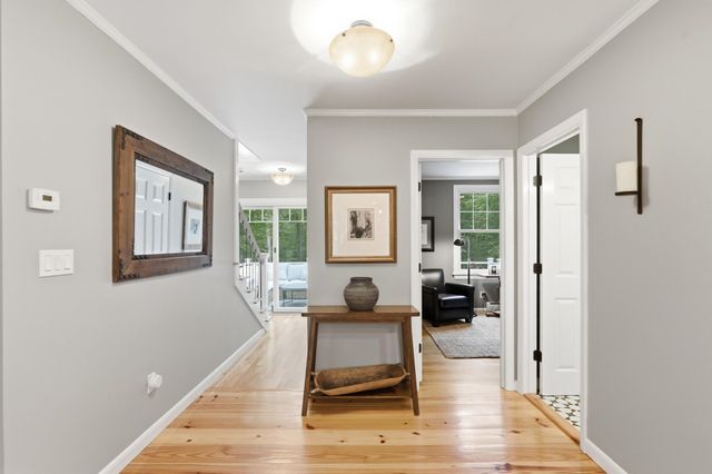 325 Belknap Mountain Road, Gilford, NH 03249