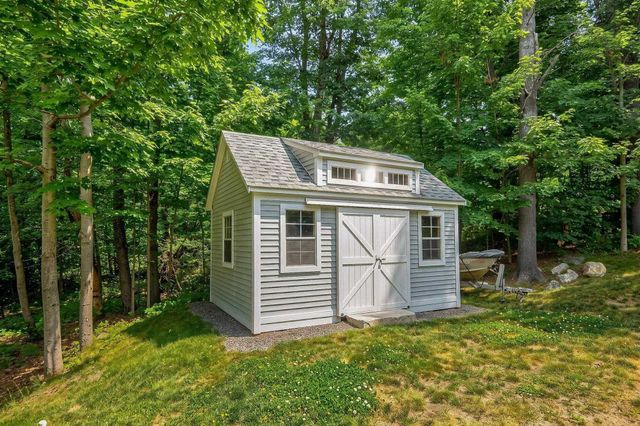 325 Belknap Mountain Road, Gilford, NH 03249