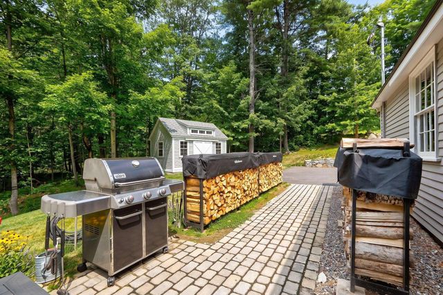 325 Belknap Mountain Road, Gilford, NH 03249