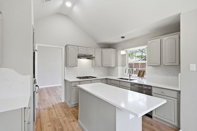 902 Santa Cruz, Keller, TX 76248