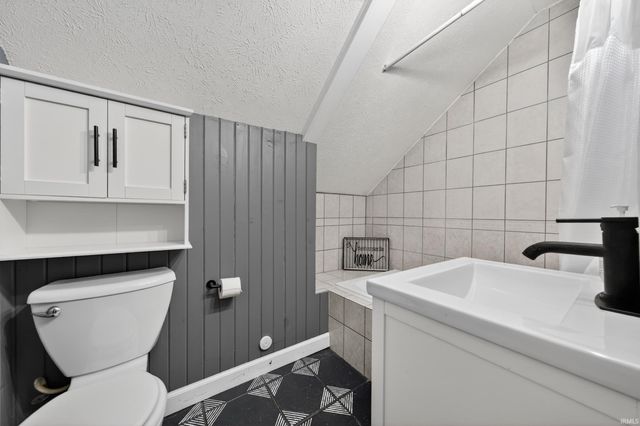 757 E 1000 NORTH, Alexandria, IN 46001