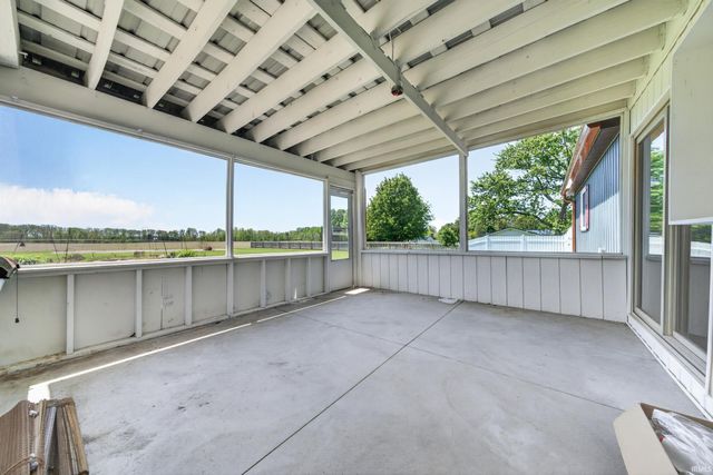 757 E 1000 NORTH, Alexandria, IN 46001