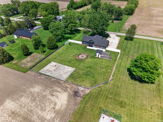 757 E 1000 NORTH, Alexandria, IN 46001
