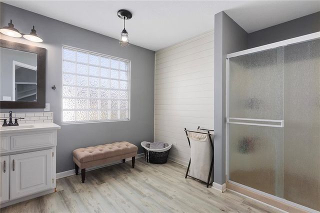 1337 SE 12th Terrace, Lee's Summit, MO 64081