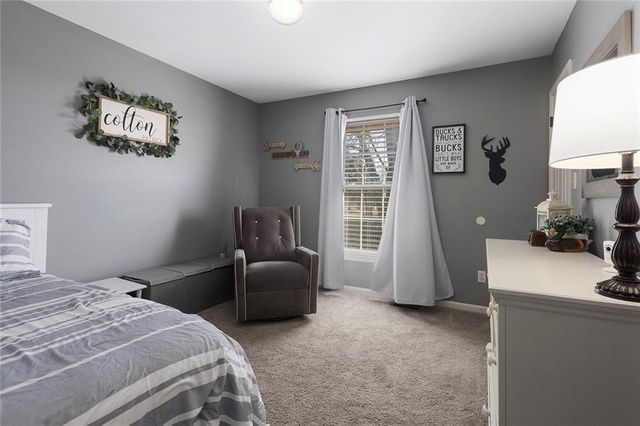 1337 SE 12th Terrace, Lee's Summit, MO 64081