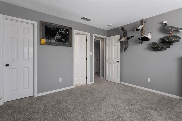 1337 SE 12th Terrace, Lee's Summit, MO 64081